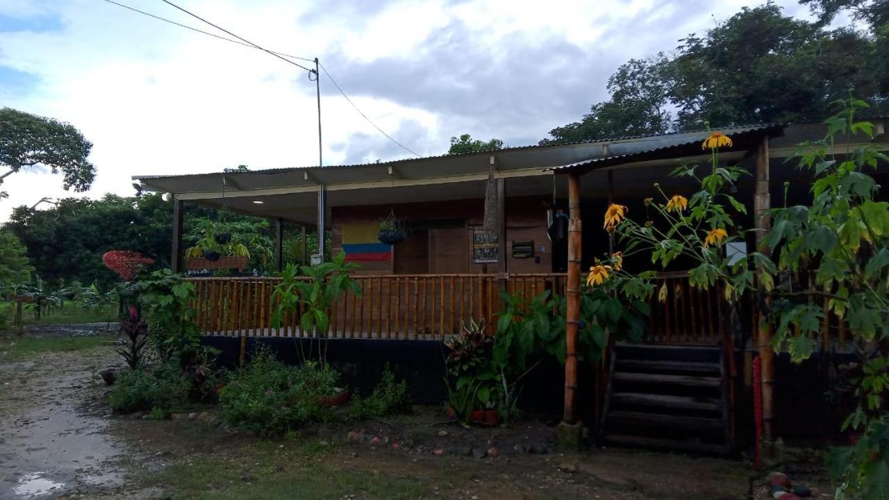 Hostal Cano Nevera La Macarena Esterno foto