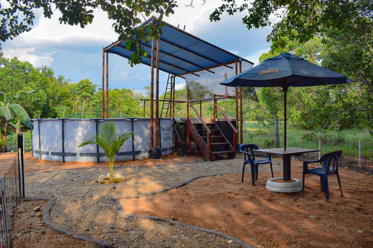 Hostal Cano Nevera La Macarena Esterno foto
